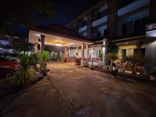 JB Mansion Hotel