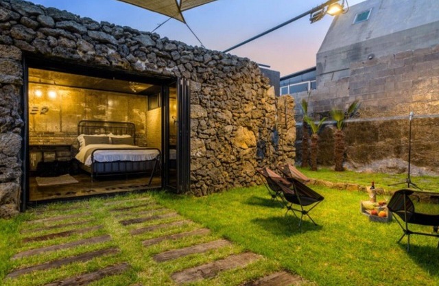 Jeju Bunker Pension