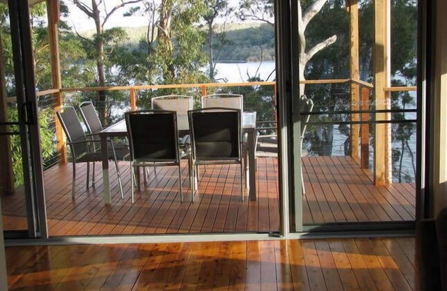 Jemmas ontheLake ~ 5hp Lancha ~ Kayaks ~ SPA ~ Canoa ~ Piscina y tenis de mesa ~ Al aire libre Fiesta de mascotas