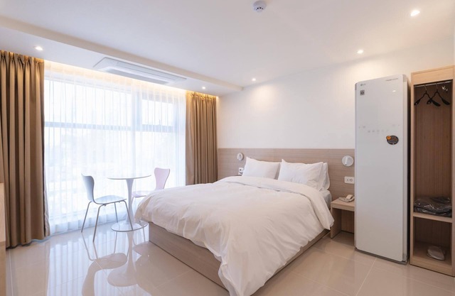 Jeonju Junghwasan-dong MH Hotel