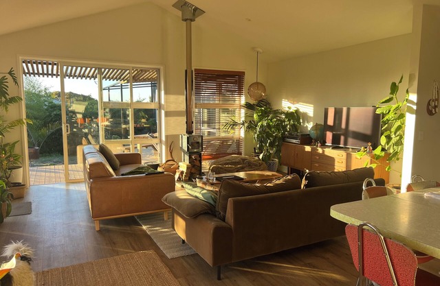 'Jessie St Jungle' | Māpua Village
