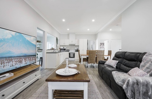 Jimley Cottage - Your home away from home