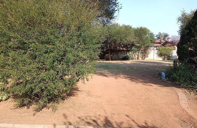 JM TOURS & SAFARIS GUESTHOUSE