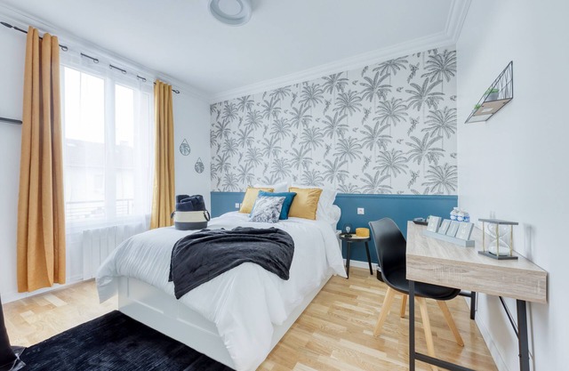 JO 2024 - House 12 persons / Subway + Train station / Private parking lot / St de France