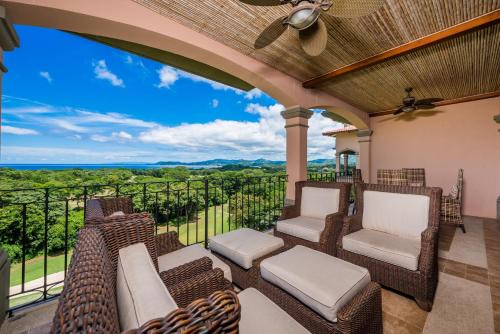 Jobo 8 Luxury Apartment - Reserva Conchal