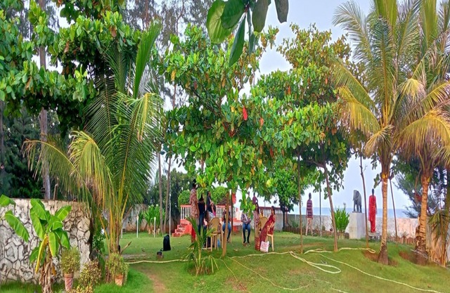 Joe Beach Resort