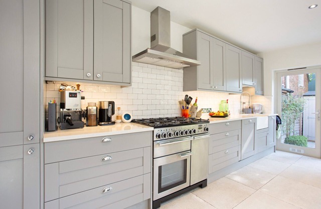 JOIVY 3-bedroom house with garden in Putney
