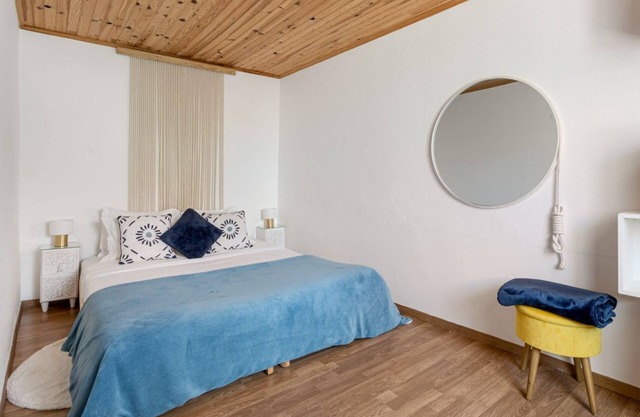 JOIVY Superb flat near Colares