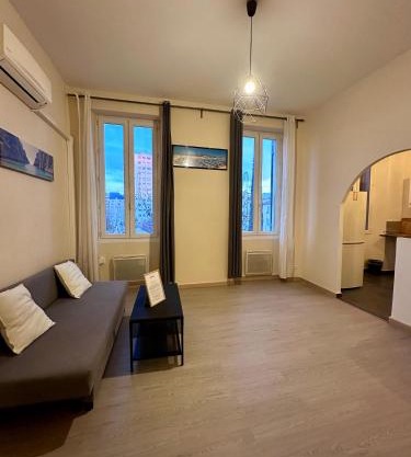 Joli Appartement aux Chartreux - Calme & lumineux