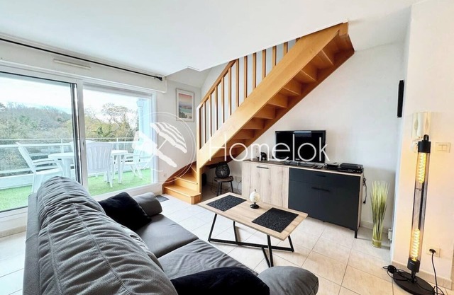 Joli duplex plein bourg - 1km des plages