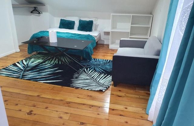 Joli studio/Bourget/CDG/PARIS