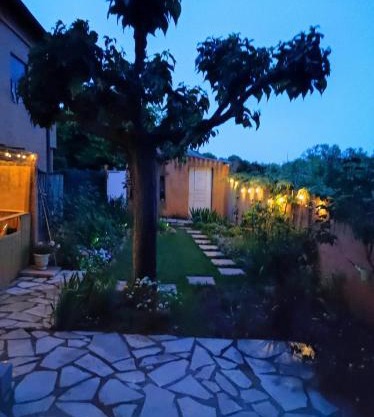 Jolie maison avec spa exterieur