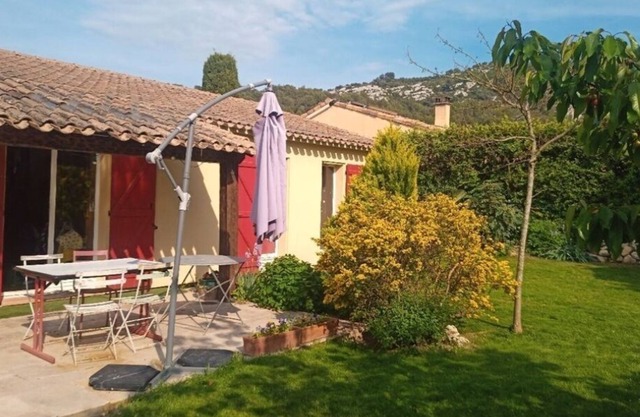 Jolie Villa