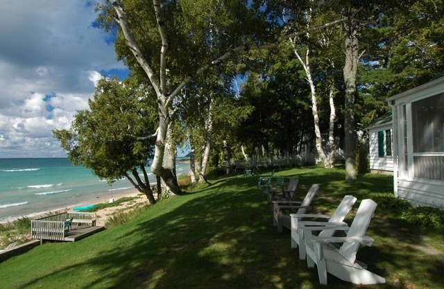 JOLLI-LODGE~Beach Resort in Leland