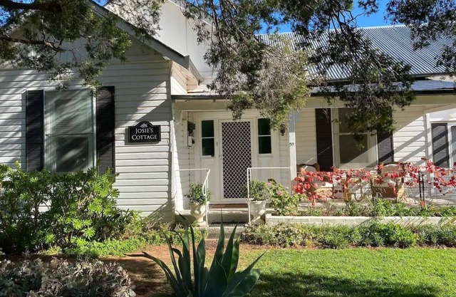 Josie's Cottage - Accommodation in Trangie NSW