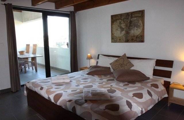 Jours de vigne - Contemporary apartment for 8 people
