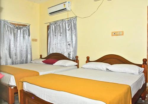 JR Residency