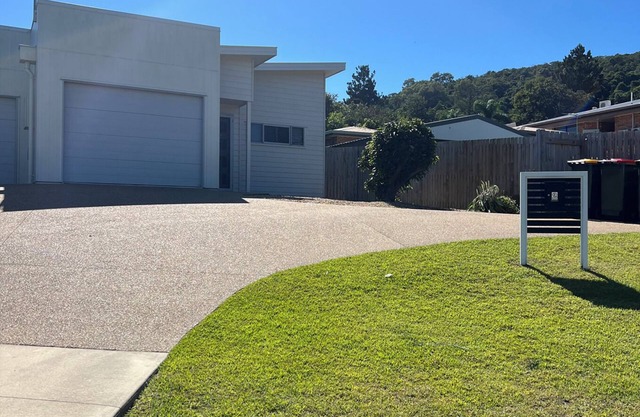 Judez Place - Central, modern Townhouse