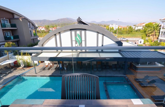 Juglans Suites