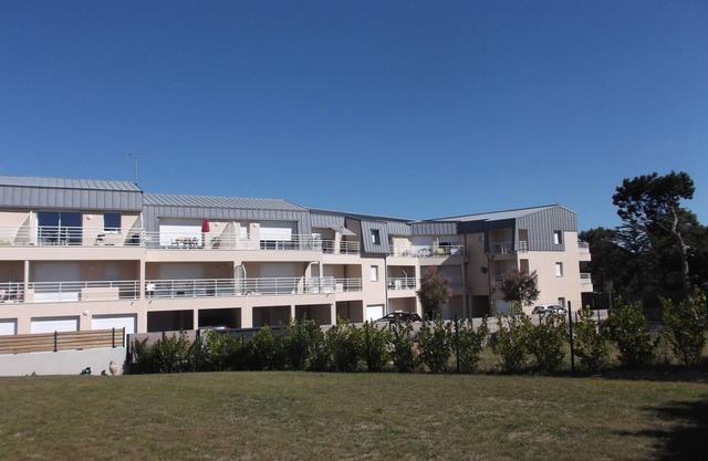 Residencia Jullouville con ascensor en entorno tranquilo cerca de la playa