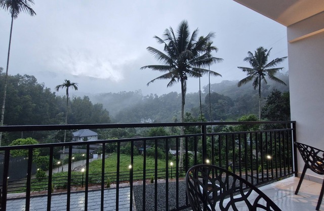 June Boutique Villa
