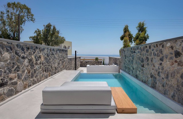 June Twenty Suites