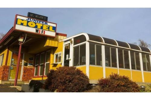 Juniper Motel Madras by Townhouse