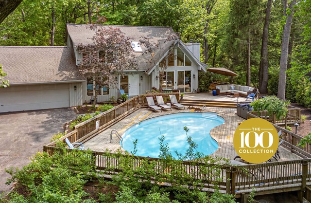 Juniper Presents: It's My Best Life- Pool, Hot Tub, Fire Pit + Walk to Beach