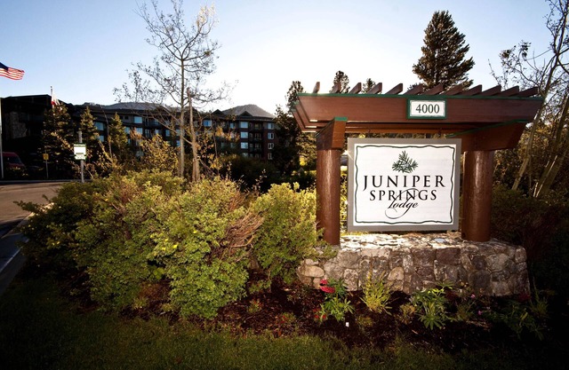 Juniper Springs Lodge by Mammoth Five Star