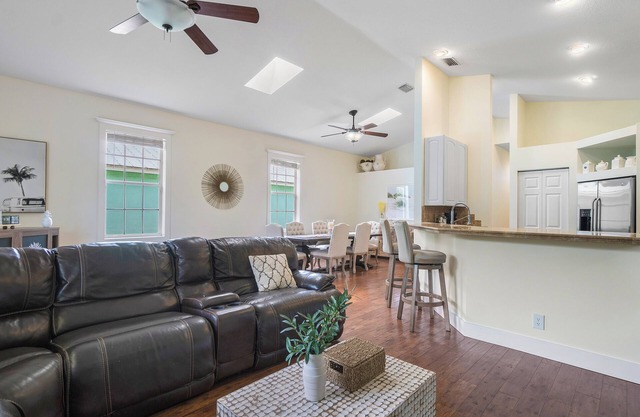 Jupiter's Beacon Villa. Less than 2 miles from the beach in the heart of Jupiter
