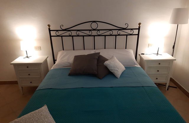 Just 9 km from the Adriatic Sea, L'Acero apartment.