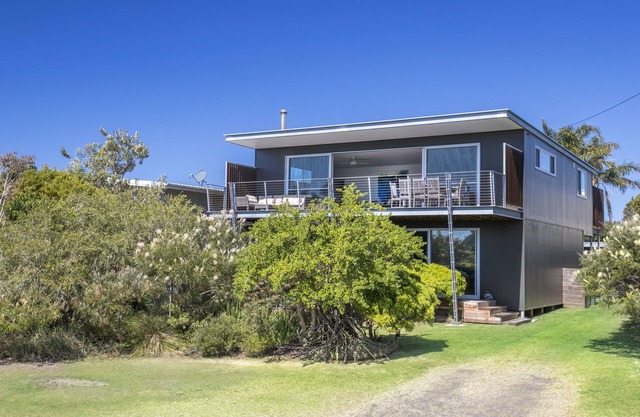 Juwin Beach House Bawley Point