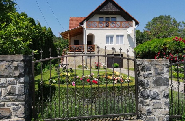 Kámán Nyaraló