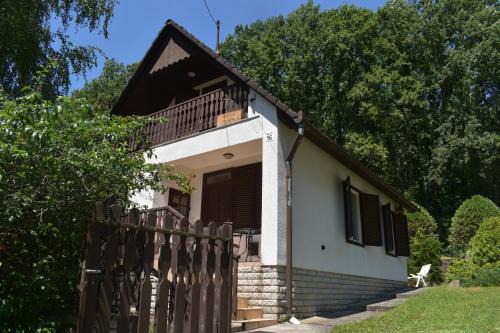 Kökörcsin Vendégház