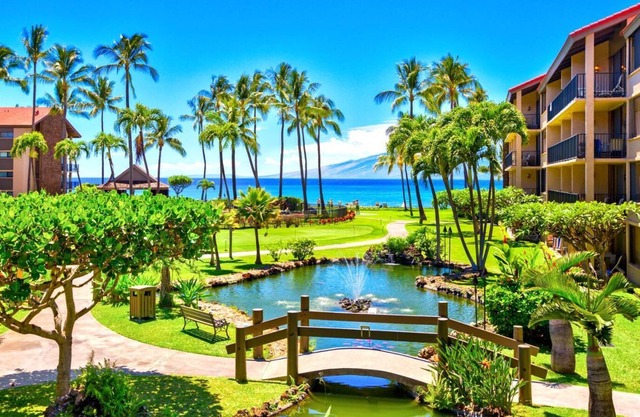 K B M Resorts: Papakea Pkh-205 Perfect 2 Bedrooms Villa, Ocean Views, Large Floorplan and Easy Access, Includes Rental Car!