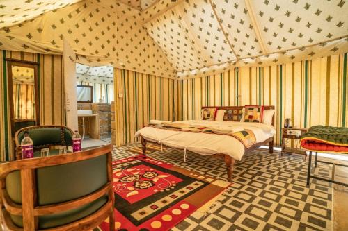 K K Desert Resort & Camp