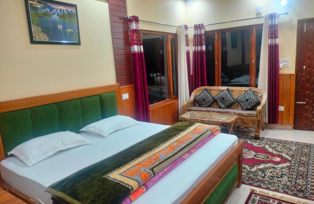 Kaafal hotel & restaurant