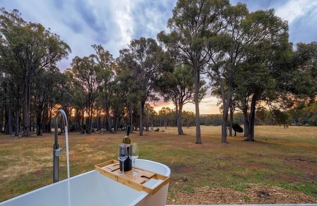 Kaarta - Where Sunsets Ignite the Soul. Named for its hilltop majesty (Noongar for "scarp"), unveils a panorama that steals your breath.