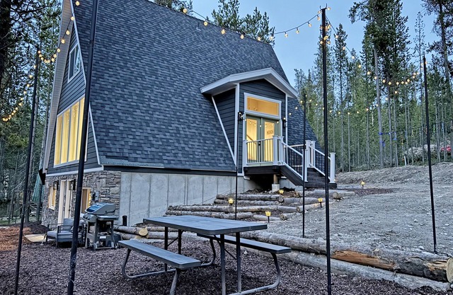 KABINO: Hot Tub,Nestled in the Woods, Arcade Game, Fire Pit, WiFi