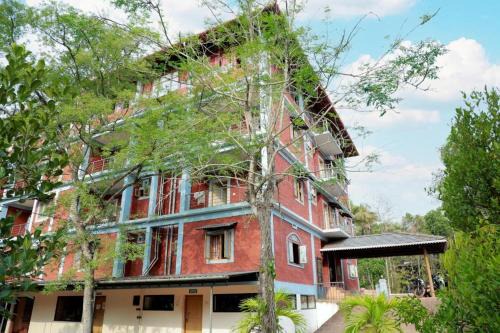 Kadaleevanam Resorts Cheruvathur