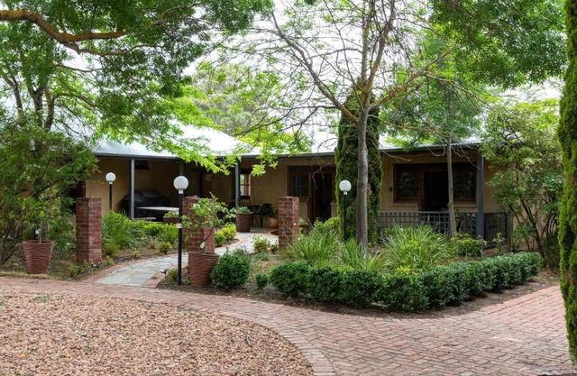 Kaesler Cottages