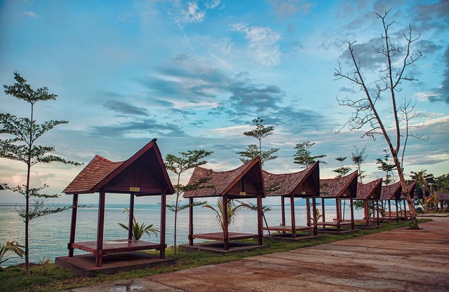 kahai beach resort