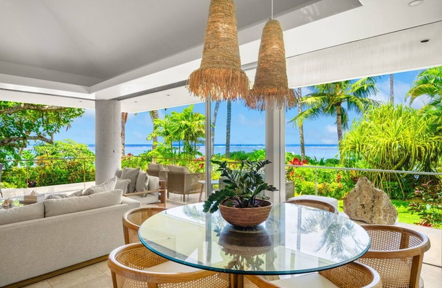 Kai Hale-Anini Beachfront Paradise
