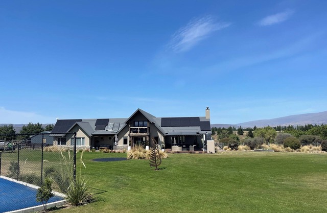 Kaihanu Lodge Luxury Suites for 4