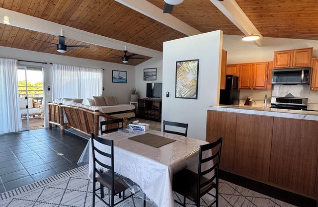 Kainani Vista Near popular attractions, airport, & grocery stores
