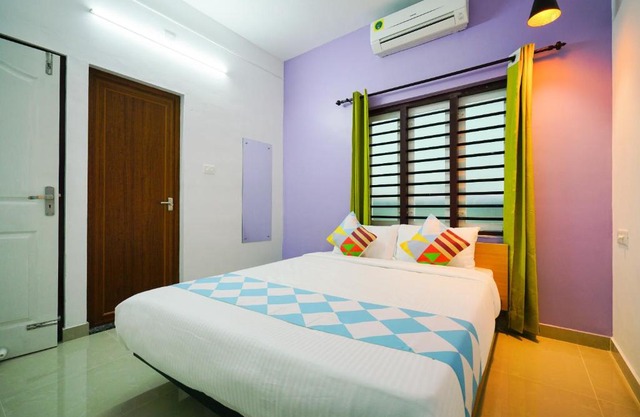 Kaippillil apart hotel