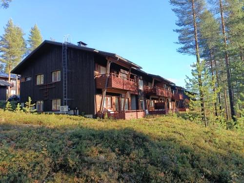 Kaisantien Kirsti, Vuokatti