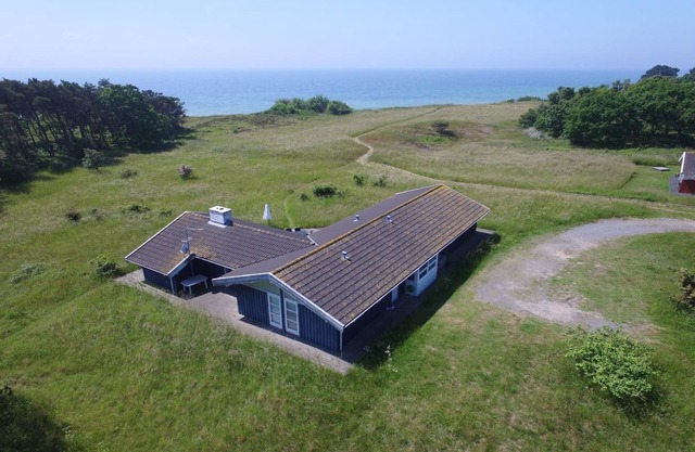 "Kajsa" - 50m from the sea by Interhome