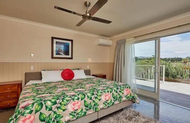 Kakatu Retreat - Mountain View, Kakatu Retreat | Mountain View | Breakfast Included