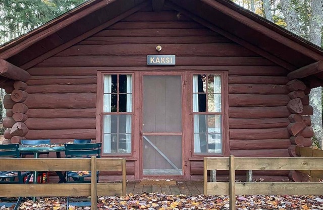 Kaksi (#2) - Cabin on Otter Lake, Manninen's Cabins
